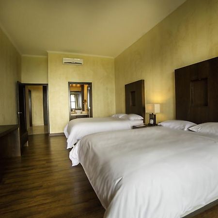 Hotel La Reunion Golf Resort And Residences Antigua Εξωτερικό φωτογραφία