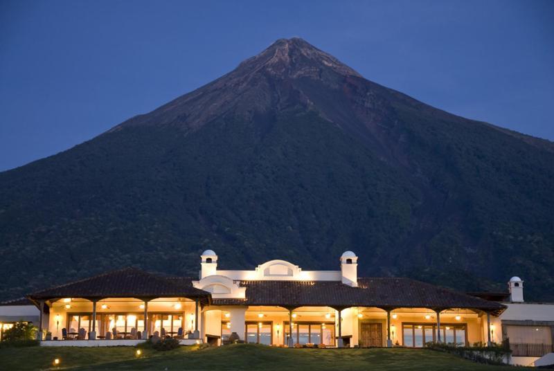 Hotel La Reunion Golf Resort And Residences Antigua Εξωτερικό φωτογραφία