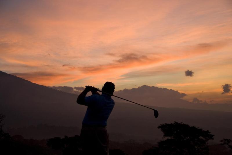 Hotel La Reunion Golf Resort And Residences Antigua Εξωτερικό φωτογραφία