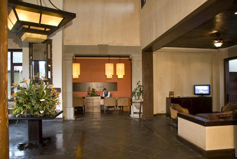 Hotel La Reunion Golf Resort And Residences Antigua Εξωτερικό φωτογραφία