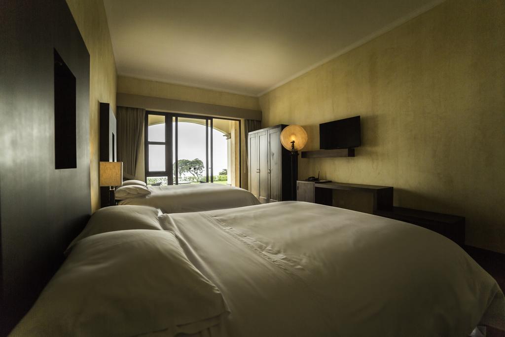Hotel La Reunion Golf Resort And Residences Antigua Εξωτερικό φωτογραφία